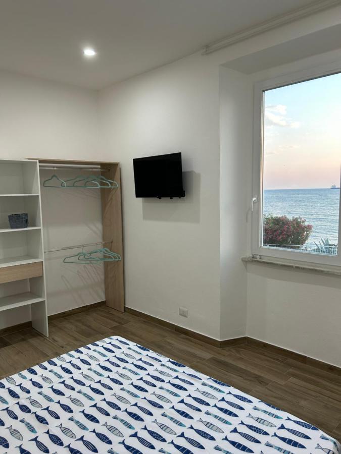 Stella Di Mare- Cruise Shuttle Hotel Civitavecchia Buitenkant foto